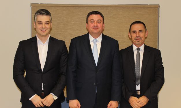 Министар Тодосијевић обезбедио финансирање пројеката у Зубином Потоку и Звечану