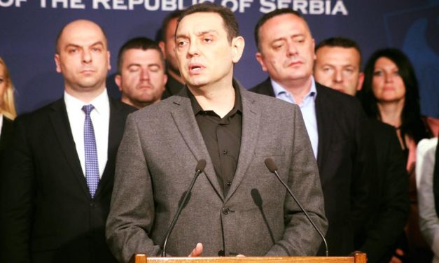 Вулин позвао Србе на Космету да гласају за Српску листу