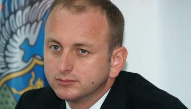 Kнежевић: Амбасадор Диноша обећао крађу гласова из ЦГ за СЛС