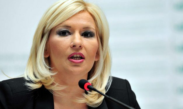 Михајловићева: Србе на Kосову неће представљати злочинци