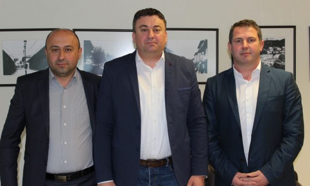 Министар Тодосијевић обезбедио новац за пројекте у Клокоту и Партешу